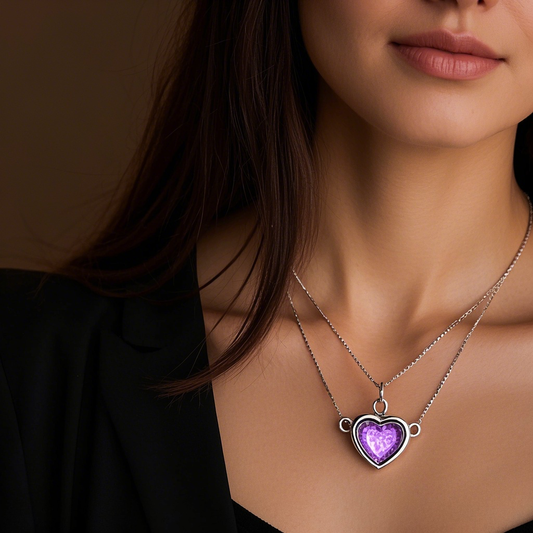 After Wearing a Heart Chakra Necklace for 30 Days, My Divorce Trauma Healed