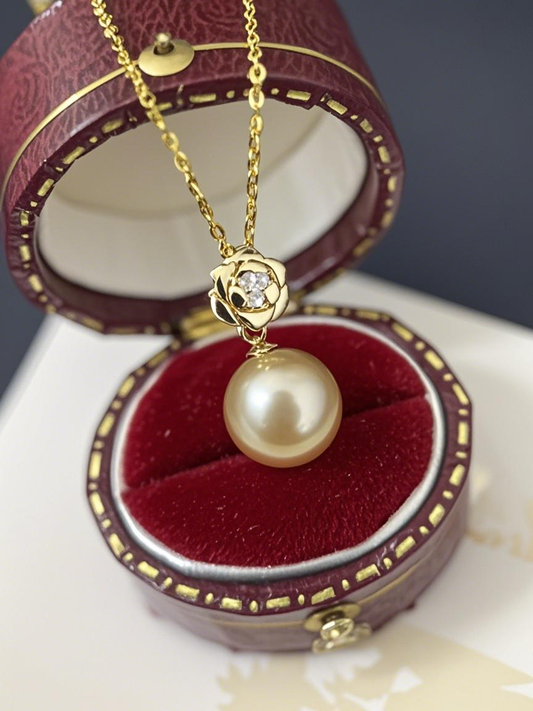 🌕 LunaLuxe™ by GEMURO – The Healing Glow of the Golden South Sea