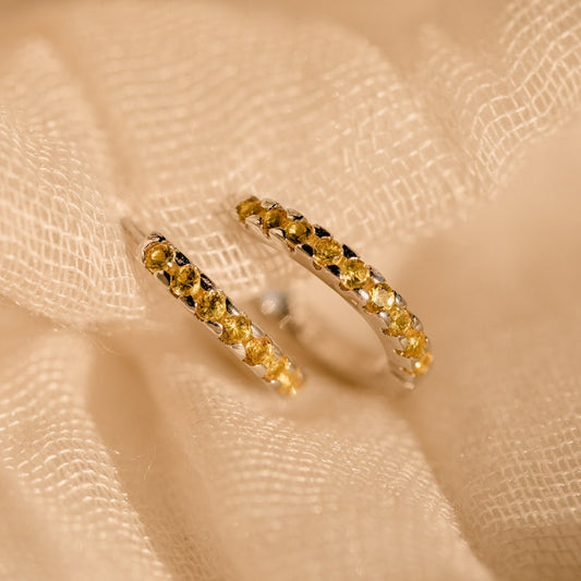 GEMURO Citrine Huggie Earrings – Minimalist Glow, Maximum Impact ✨💛
