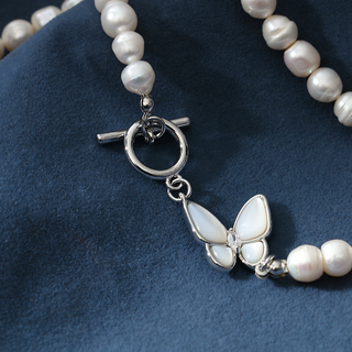 GEMURO Elegant Baroque Pearl Necklace