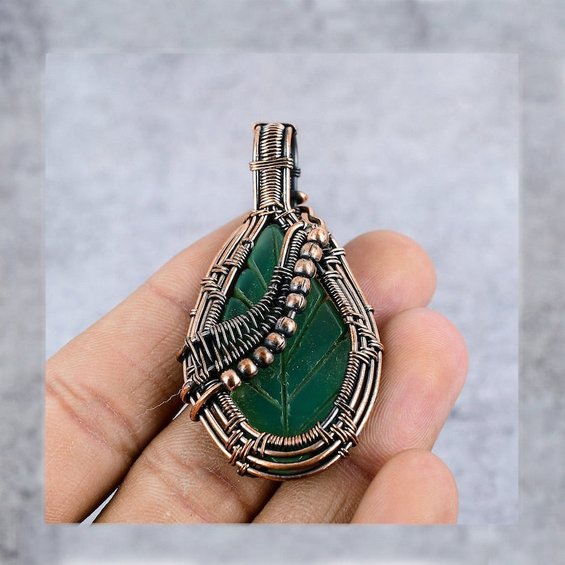 Handmade Green Onyx Leaf Pendant – Copper Wire Wrapped Gemstone Necklace 🍃✨