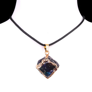 GEMURO ✨ Imitation Crystal Rough Stone Cube Necklace