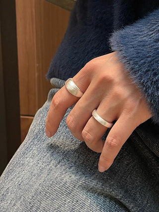 GEMURO Pure Frosted Silver Wide Band Ring | Minimalist S925 Sterling Silver Statement Ring | Elegant & Hypoallergenic