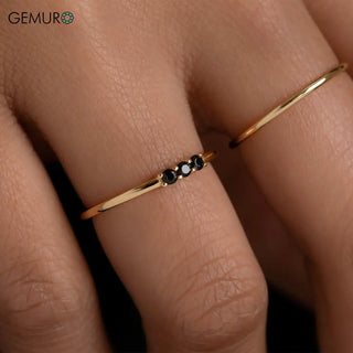 GEMURO Dainty Black Onyx Ring – Stackable Strength in 1.2mm of Fire ⚫️✨