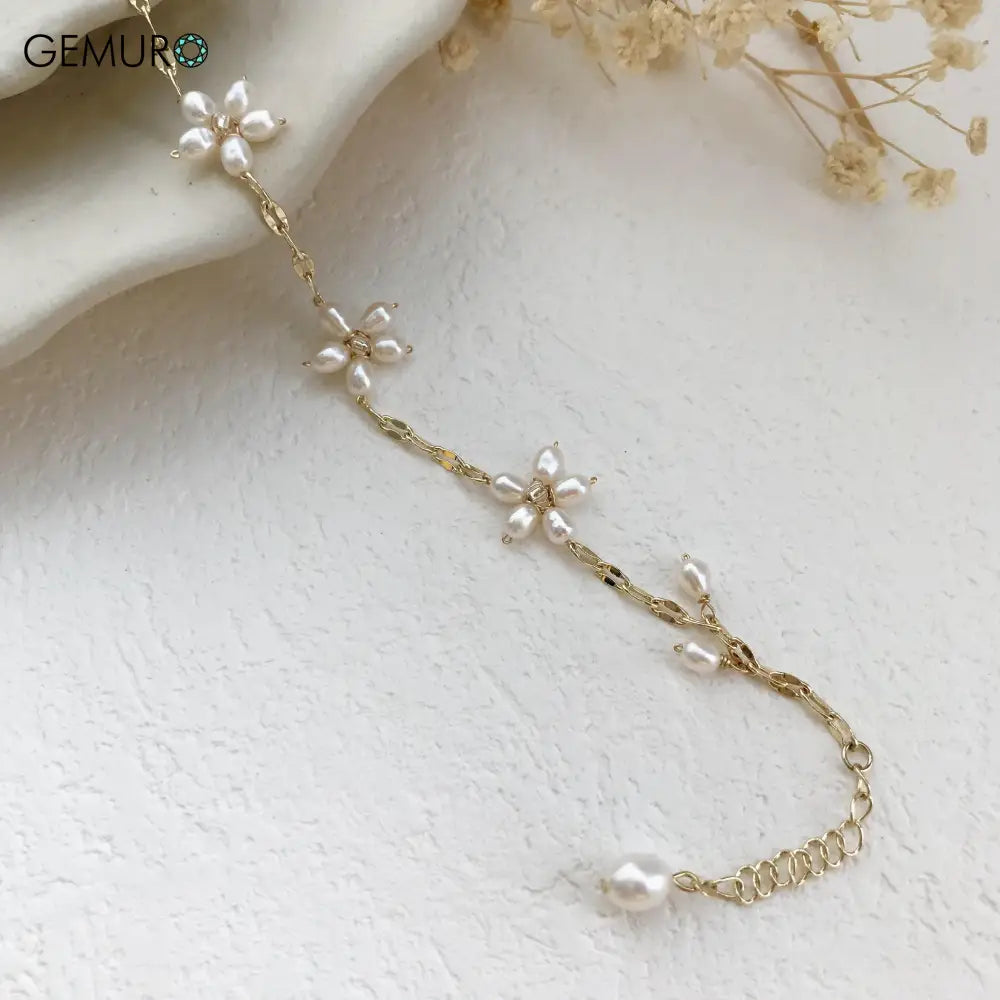 GEMURO Freshwater Pearl Daisy Necklace & Bracelet Set – A Timeless Emblem of Purity & Grace