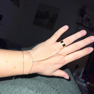 GEMURO Dainty Gold Hand Chain – The Bracelet of Unconditional Love ✨