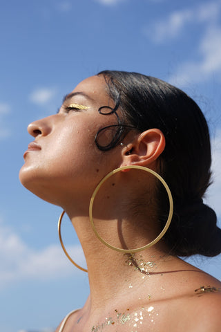 GEMURO Oversized Gold Hoop Earrings | Geometric Statement Large Hoops