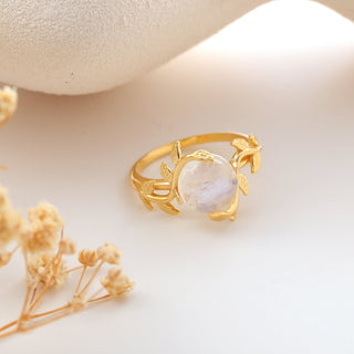 ✨Manifest Divine Feminine Energy:  GEMURO Natural Moonstone Statement Ring🌙